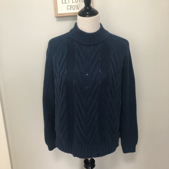NWT J. Crew cable knit sweater - Picture 3 of 4